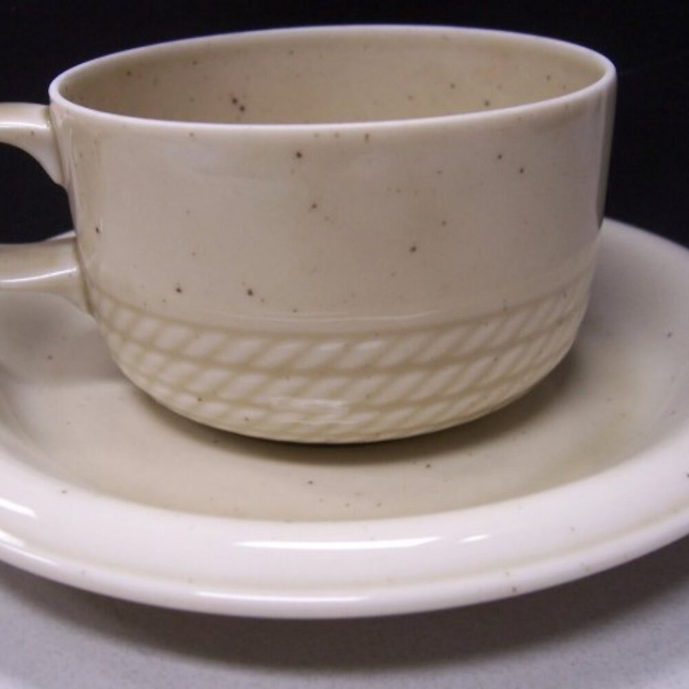 2 Flat Teacup & Saucer Sets - Arena by THOMAS